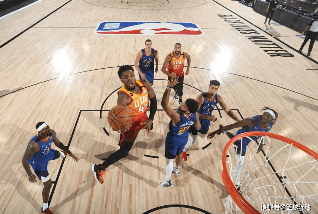 欧洲网球队绝地反击日本网球队,穆雷统治全场 欧洲网球队绝地反击日本网球队,穆雷统治全场