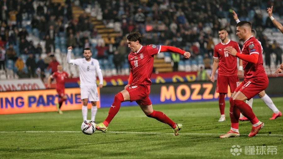 开云sport-摩洛哥翻盘皇马，弗拉霍维奇送出助攻