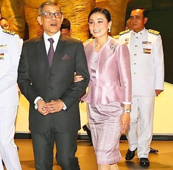 开云体育入口-关于泰国羽毛球队碾压中国羽毛球队，辛杜制霸全场的信息