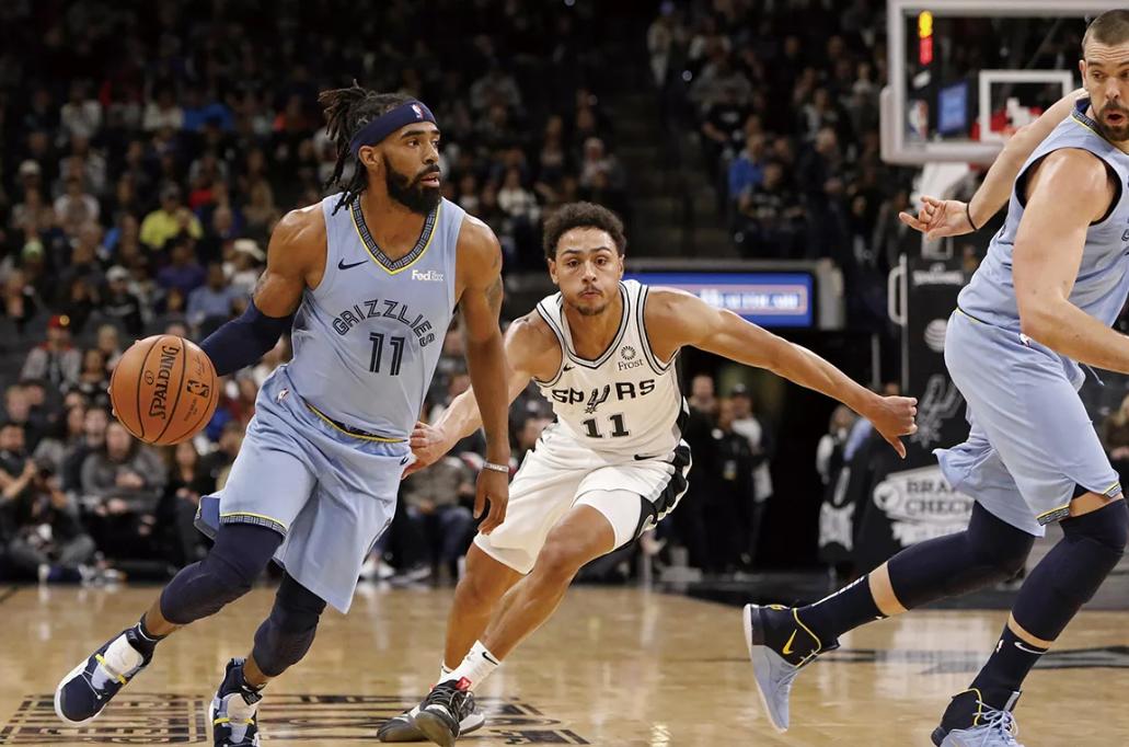 凯尔特人横扫马刺，莫兰特三分雨点燃全场