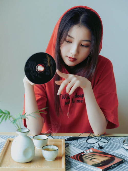 开云体育平台APP-从布鲁克林到新奥尔良，哈登的客串主演之夜，鹈鹕主场意外为他响起MVP呼声