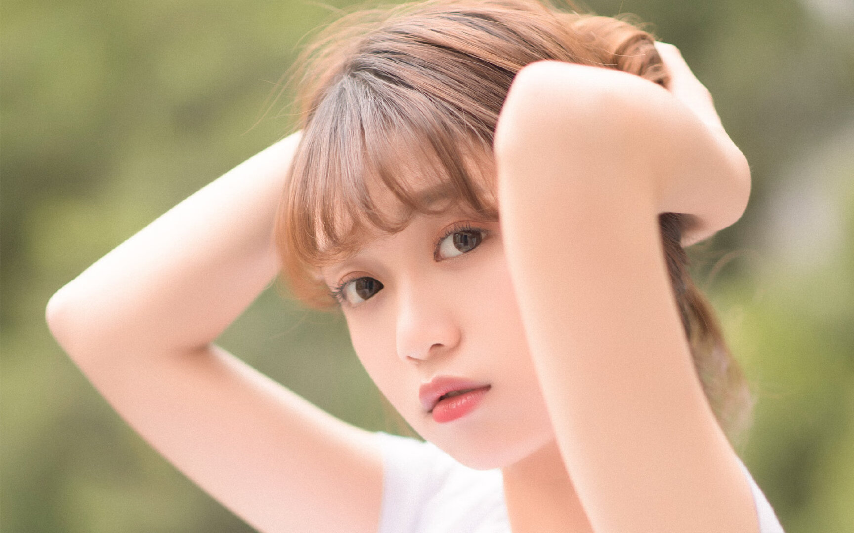 格纳布里独造三球撕裂铁桶阵，拜仁逆境翻盘伊朗冠军波斯波利斯