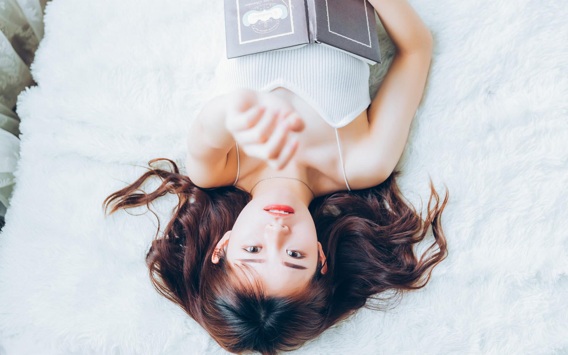 极速对决与钢铁洪流，F1年度争冠焦点战与辽宁队淘汰广厦队的体育精神交响