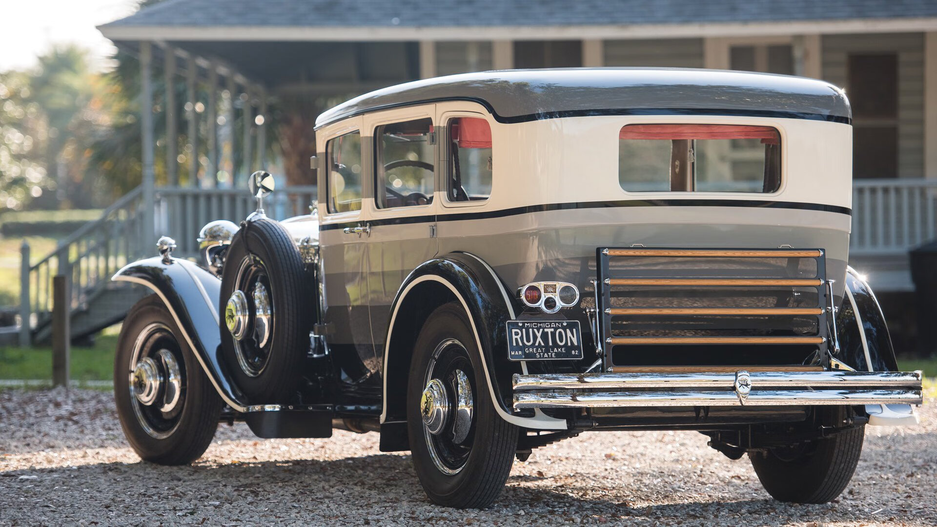 冠军烙印,爱德华兹在至暗时刻迸发巨星光环